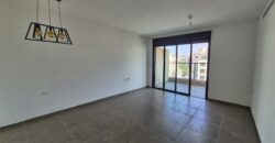 למכירה בחריש למכירה בחריש